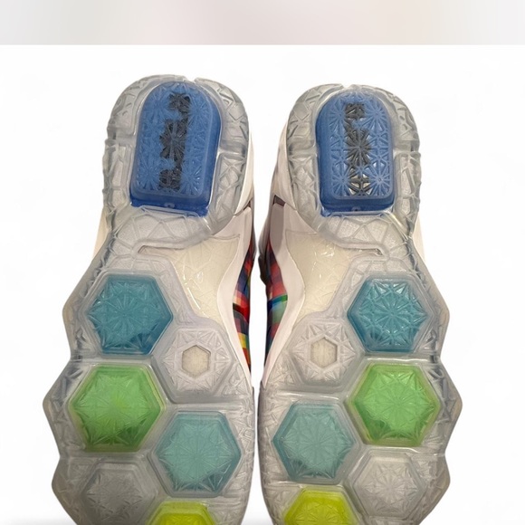 LeBron 12 XII EXT ‘Prism’ - Picture 2 of 3